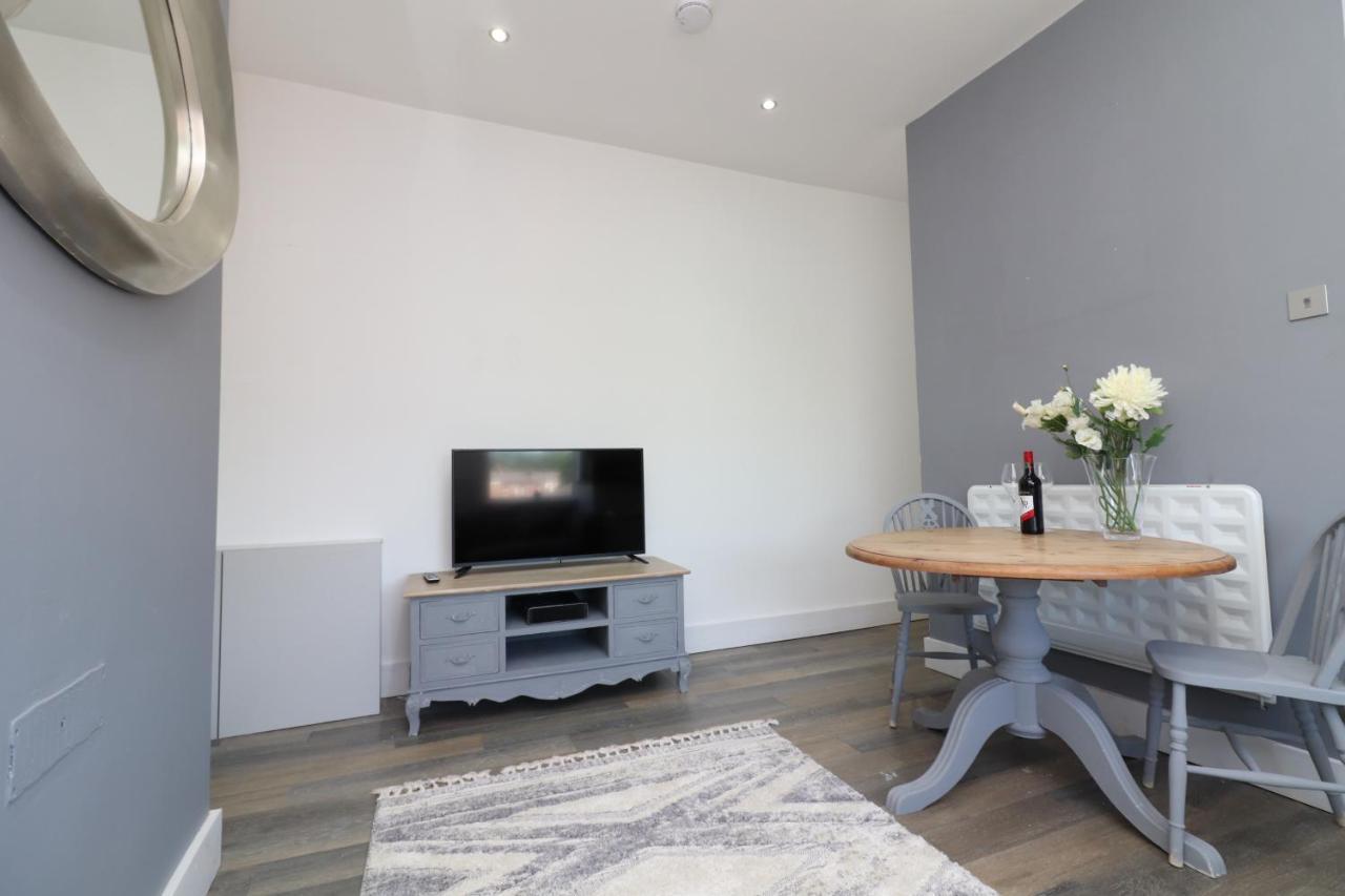 Hope House Apartments Τσέστερ Εξωτερικό φωτογραφία